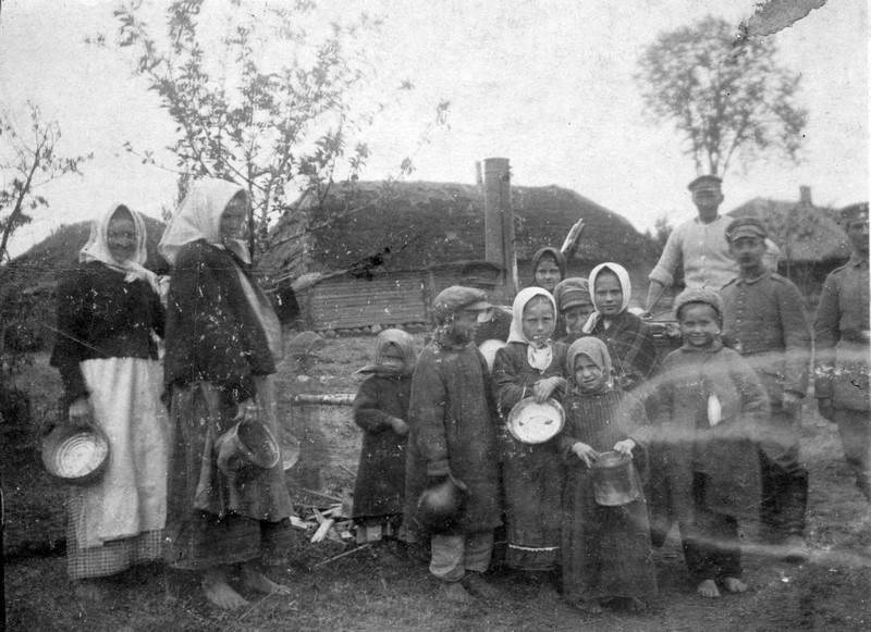 Essen aus der deutschen Feldküche, um 1915