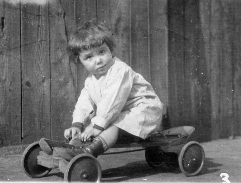 Im Spielzeugwagen bei Saarbrücken 1925
