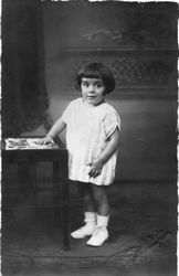 Kleines Mädchen, Friedrichsthal, wohl 1910er