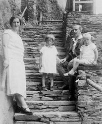 Familienausflug zur Burg Pyrmont, 1926