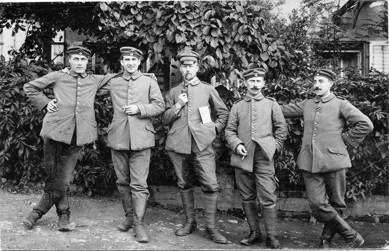Rauchende Truppe, Esnes (F) 1916
