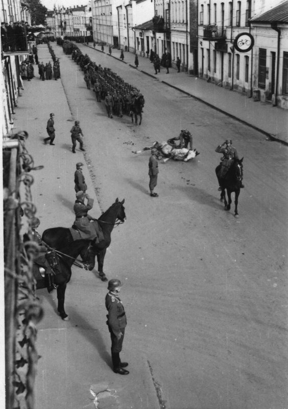 Unfall beim Aufmarsch, um 1939-42(?)