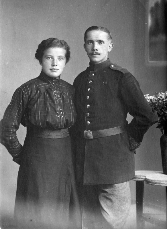 Paar aus Friedrichsthal um 1900-1910