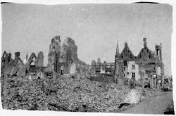 Zerstörte Stadt, um 1916-18
