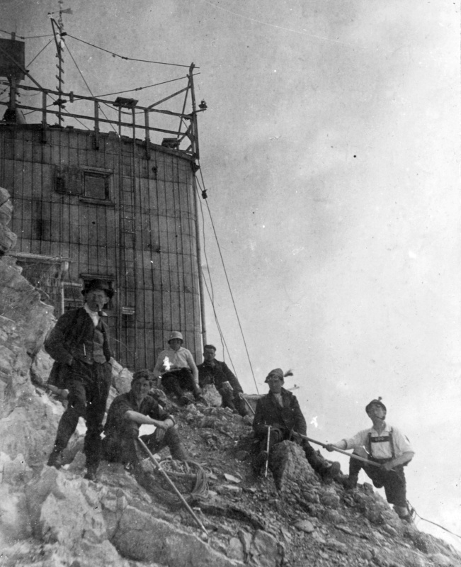 Am Münchener Haus an der Zugspitze, 1922