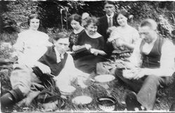 Waldpicknick, wohl späte 1920er